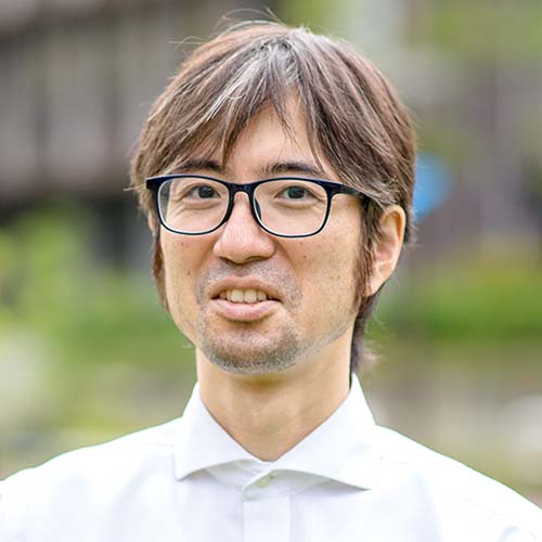 Kohei MATSUNAGA Associate Professor